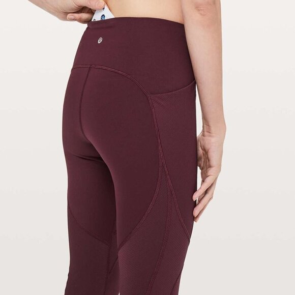 Lululemon | On Repeat 7/8 Tight *28" Size 4 - Picture 7 of 12